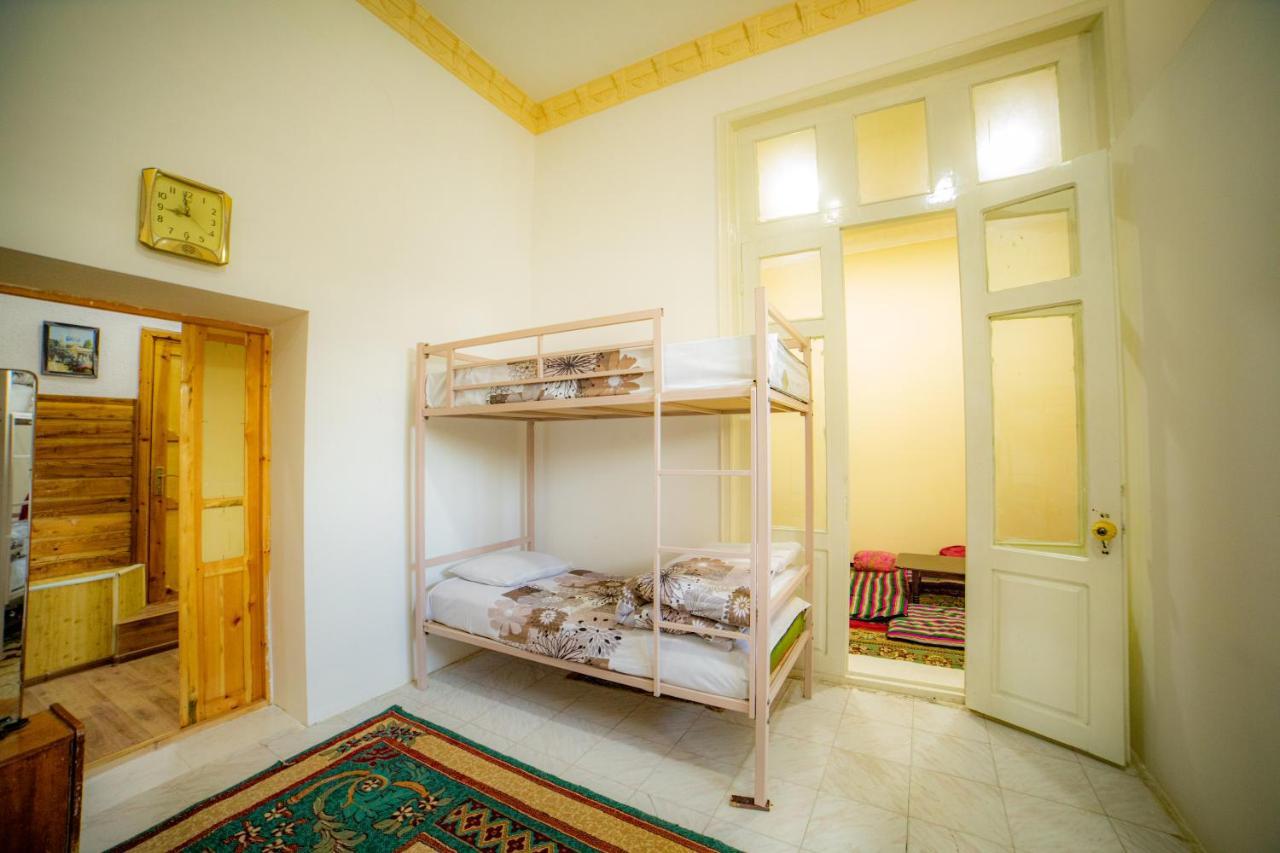 Hostel Nabi Bobo Samarcande Extérieur photo