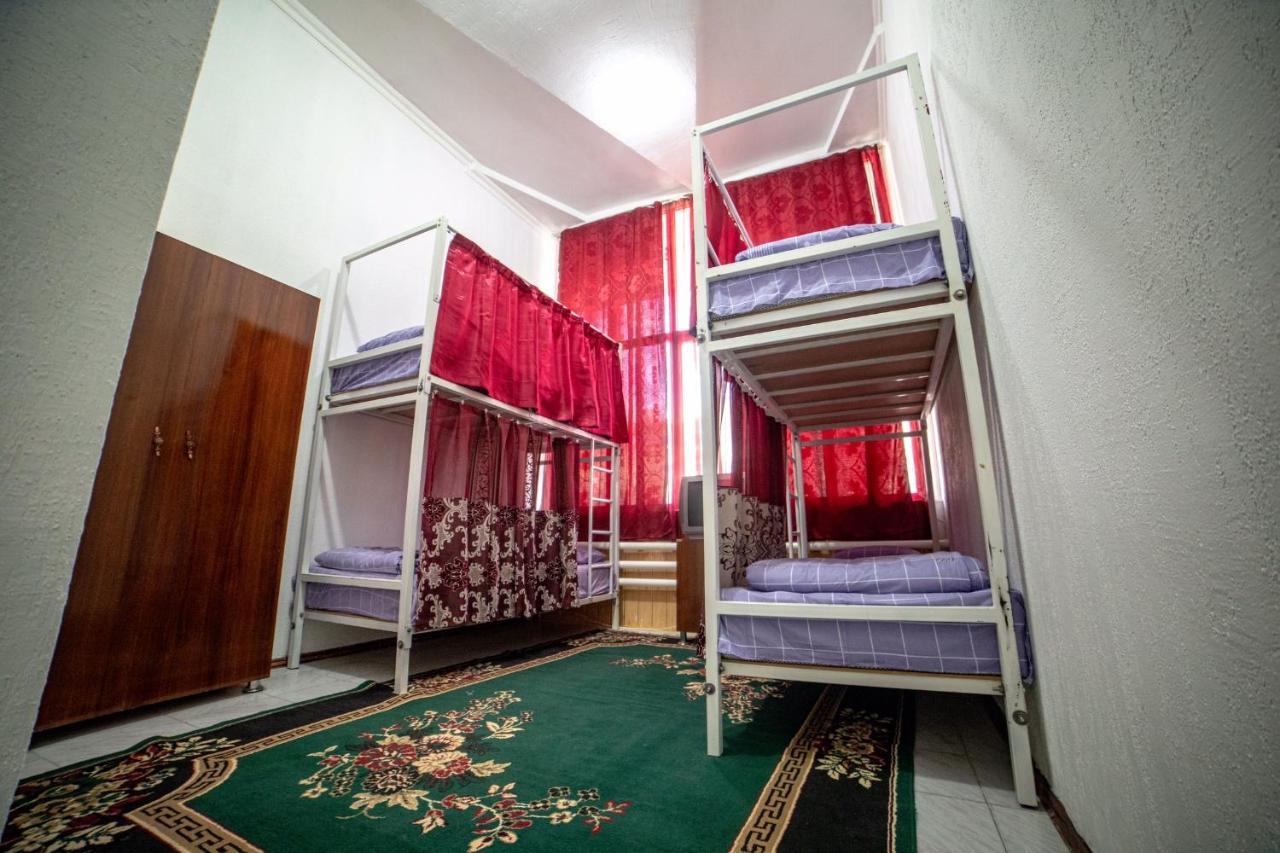 Hostel Nabi Bobo Samarcande Extérieur photo