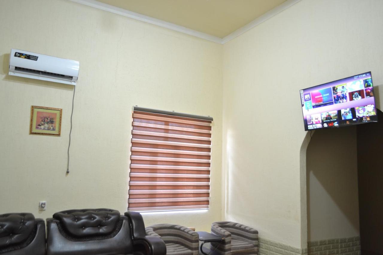 Hostel Nabi Bobo Samarcande Extérieur photo