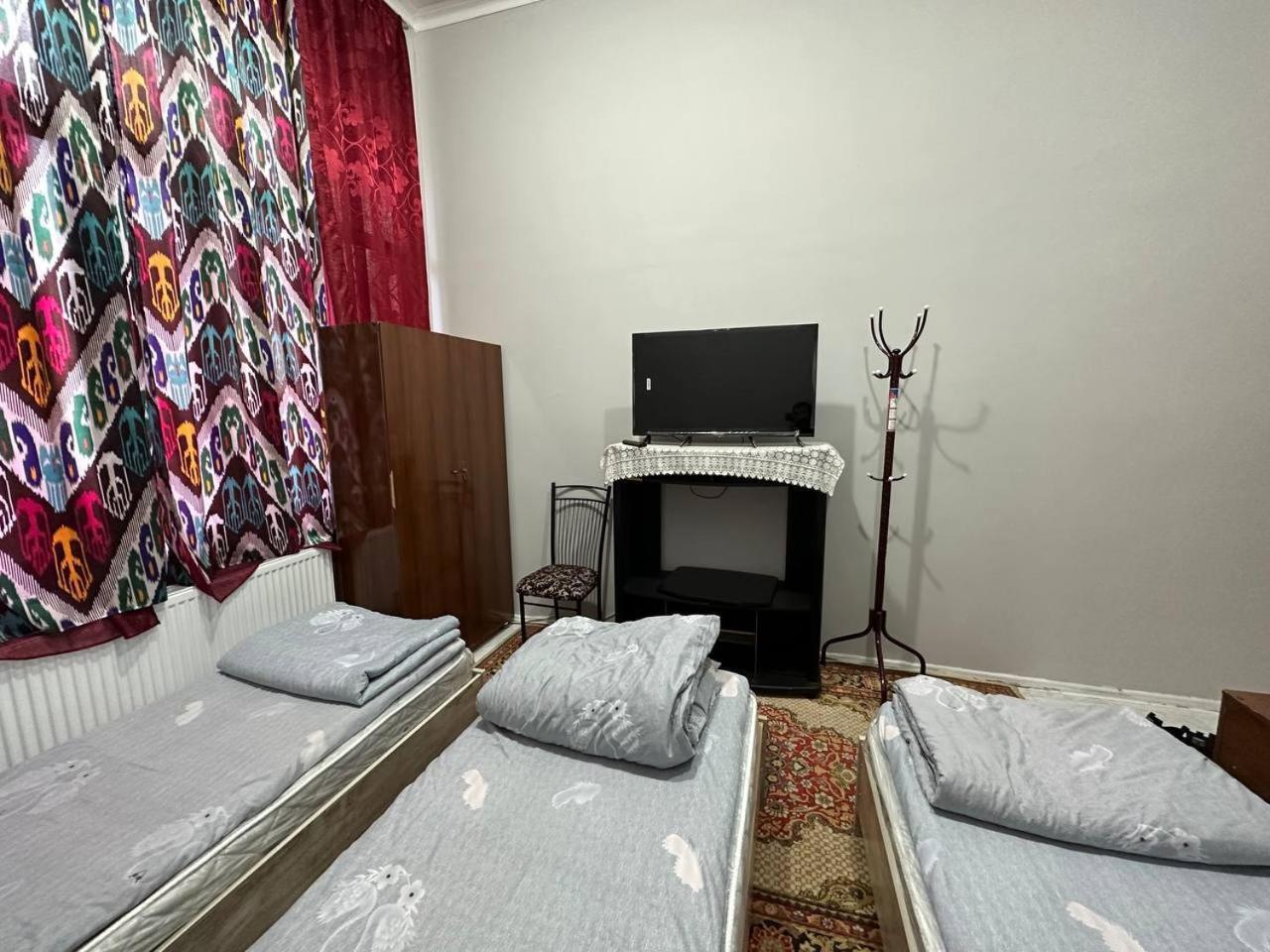 Hostel Nabi Bobo Samarcande Extérieur photo