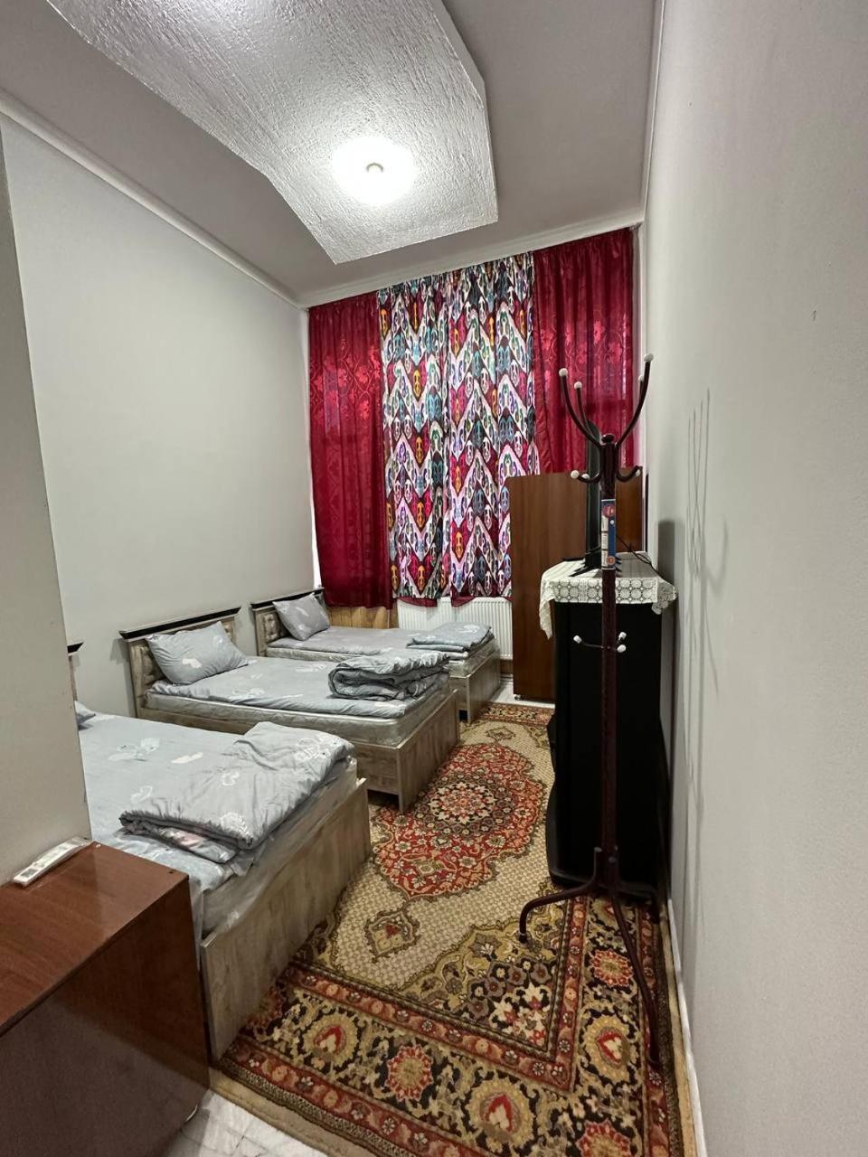 Hostel Nabi Bobo Samarcande Extérieur photo