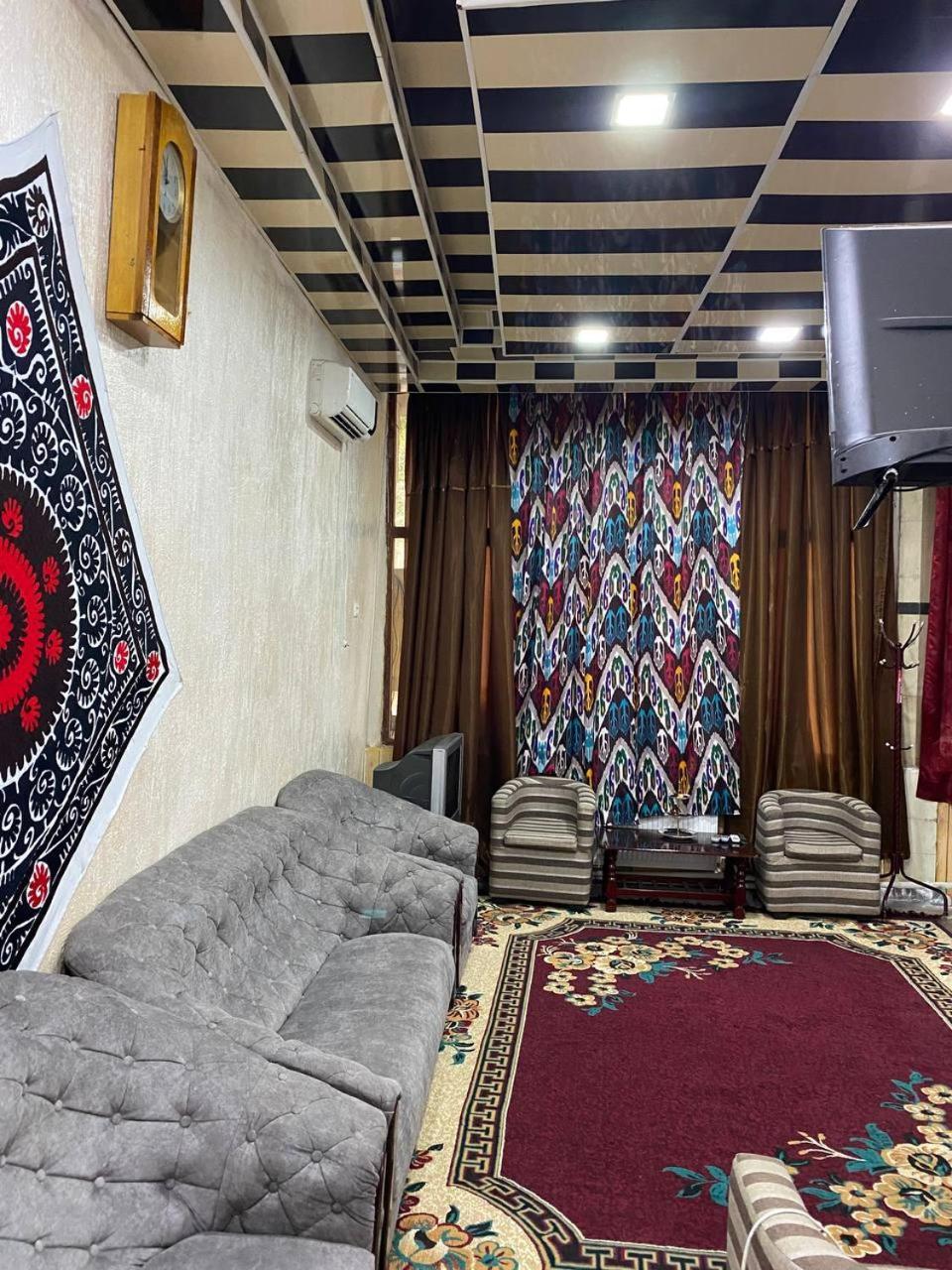 Hostel Nabi Bobo Samarcande Extérieur photo