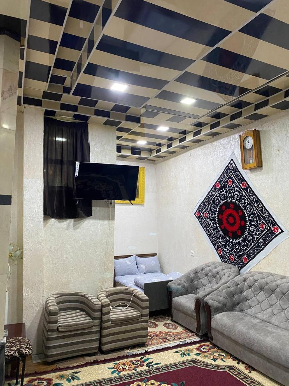 Hostel Nabi Bobo Samarcande Extérieur photo